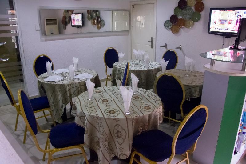 Theodawn Hotels @ Suite 29 Ikeja Dış mekan fotoğraf
