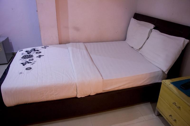 Theodawn Hotels @ Suite 29 Ikeja Dış mekan fotoğraf