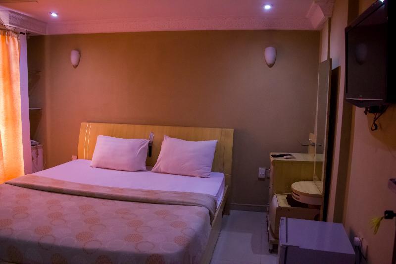 Theodawn Hotels @ Suite 29 Ikeja Dış mekan fotoğraf